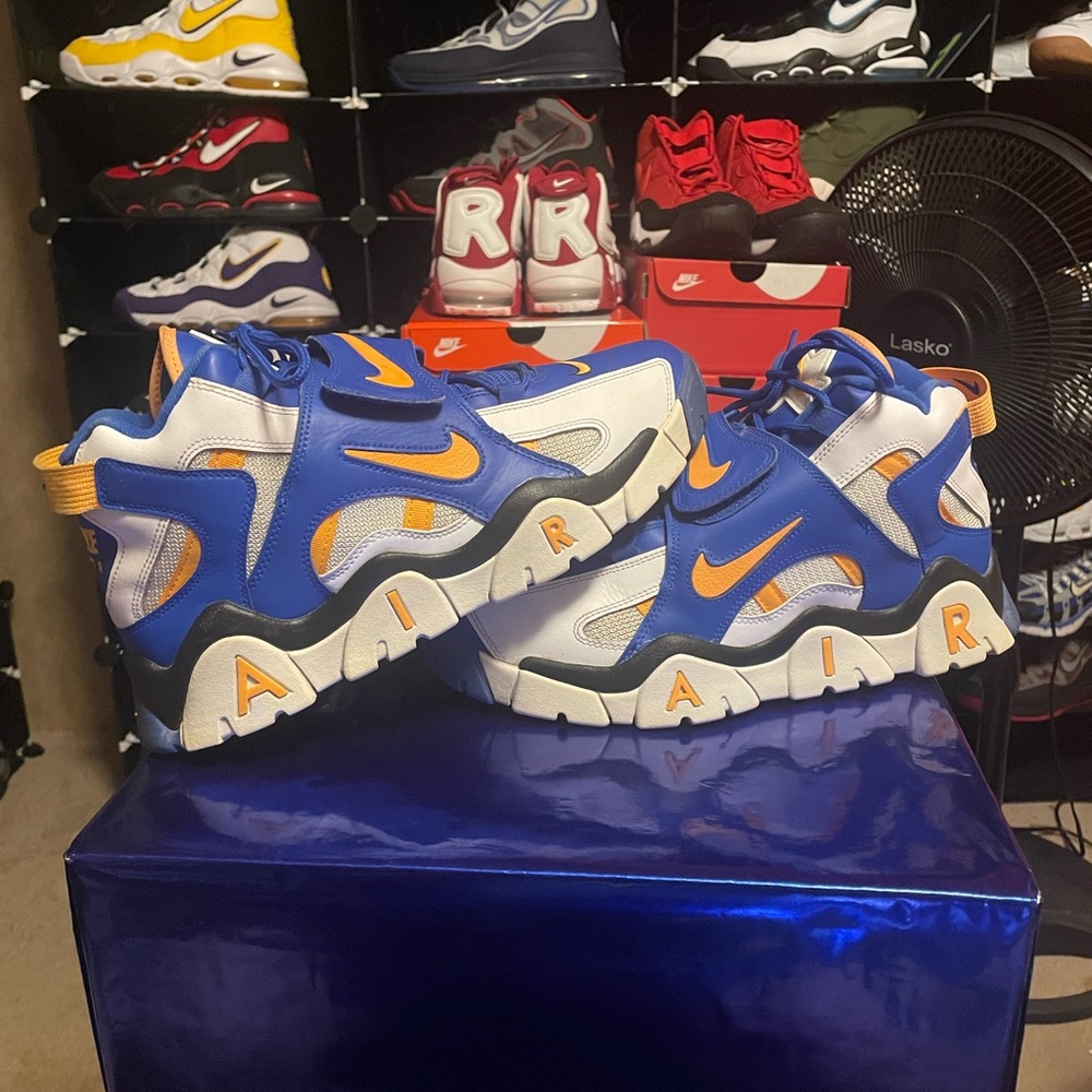 Nike Air Barrage Mid Rams, AT7847-100, Size 11, Orange/Blue/White/Black.